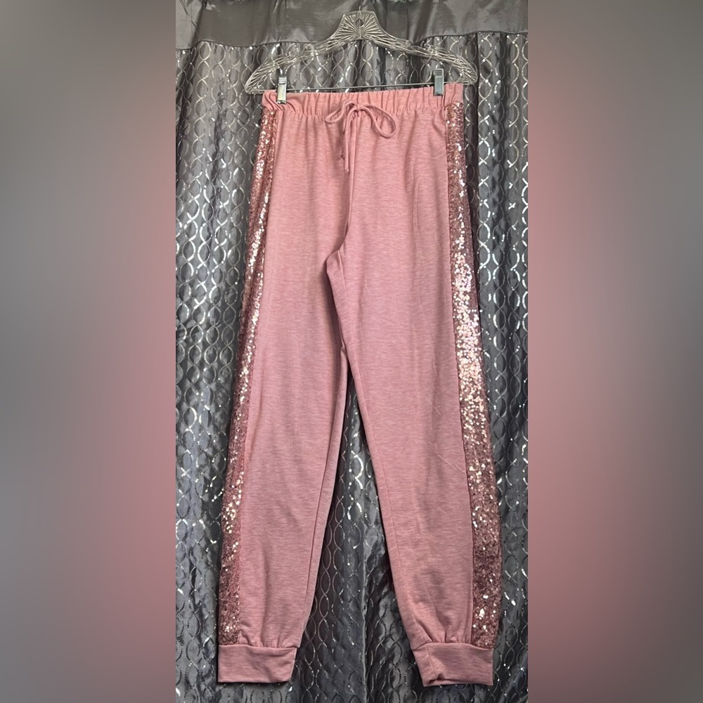 Fantastic Fawn Pink Sequins Joggers Medium